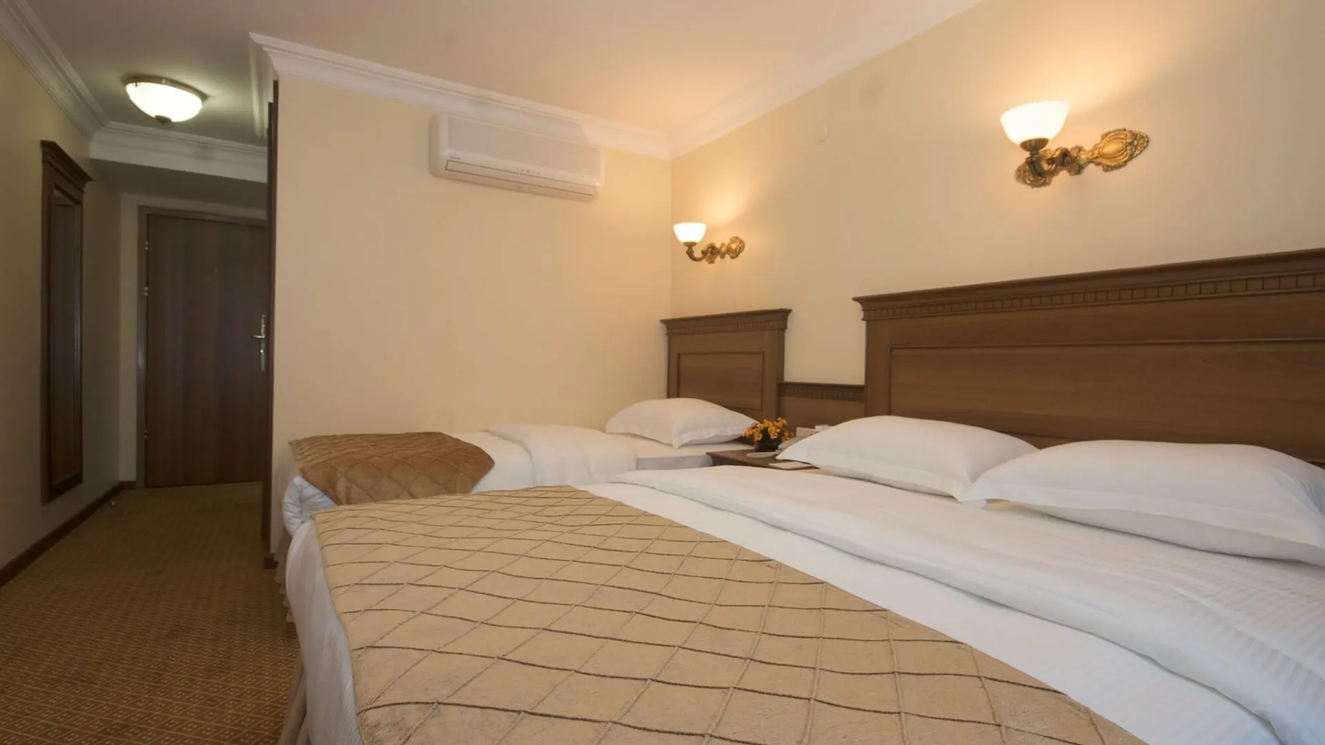 Grand Unal Hotel Istanboel