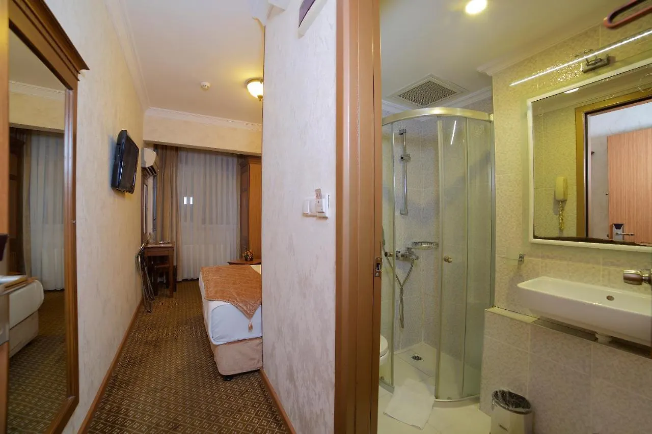Grand Unal Hotel Istanbul Turkey