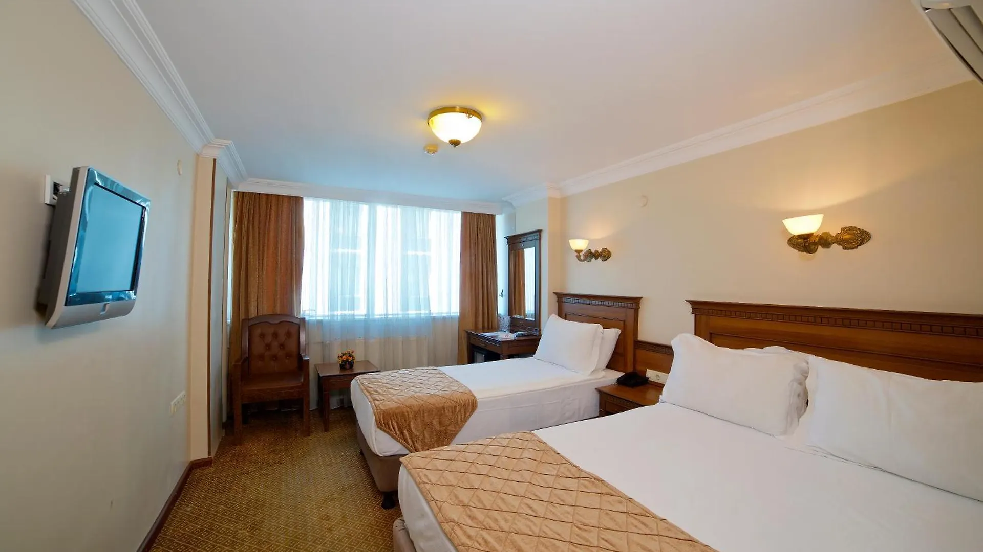 Grand Unal Hotel Estambul