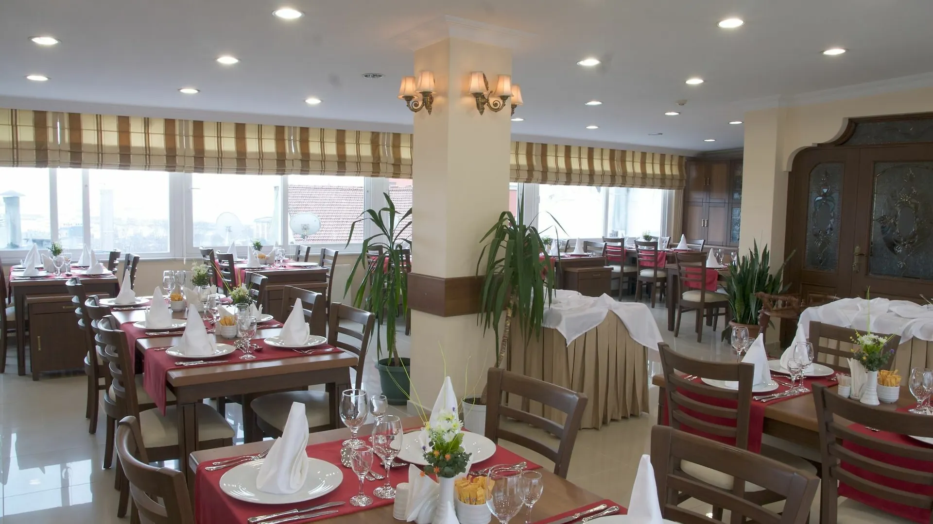 Grand Unal Hotel Estambul