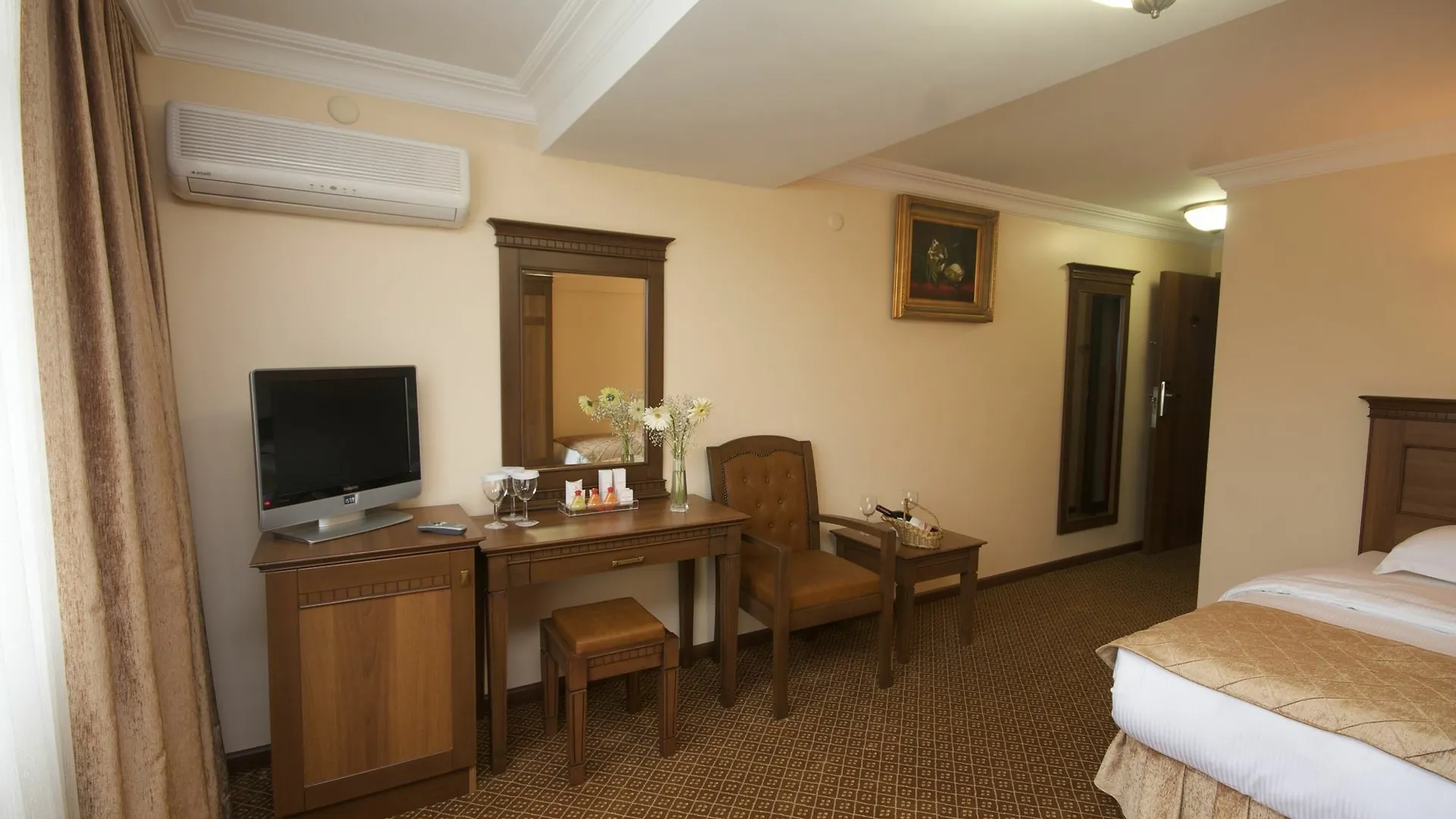 Grand Unal Hotel Istanbul