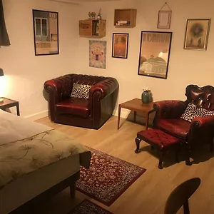 Gasthof Comfortable Large King S Bed Near Cph Centre