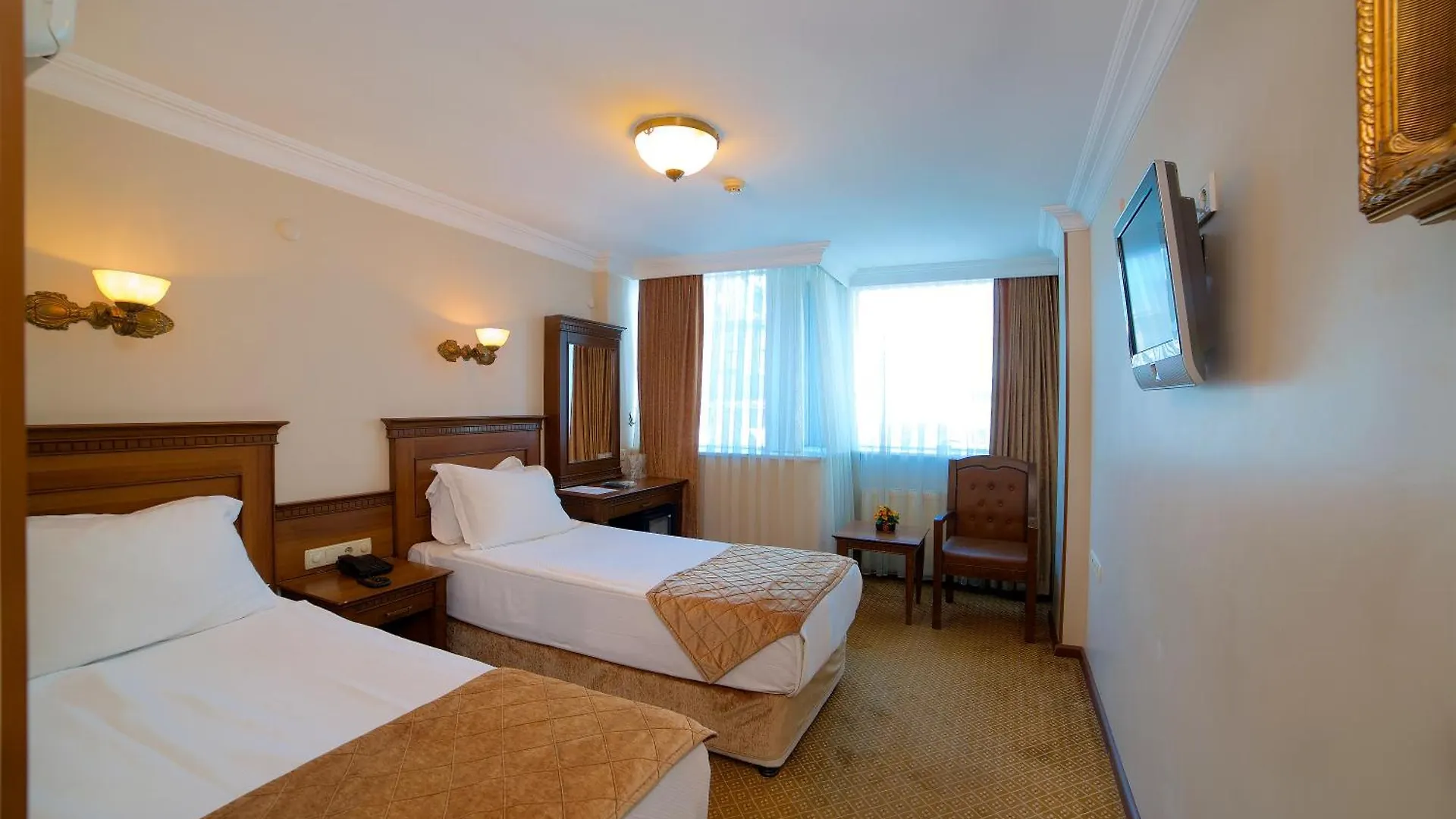 איסטמבול Grand Unal Hotel 3*,  טורקיה
